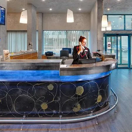 Amedia Express Prague, Trademark Collection By Wyndham Hotel 3*