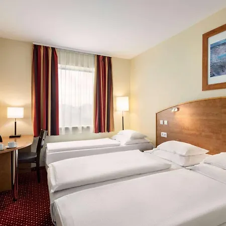 Hotel Amedia Express Prague, Trademark Collection By Wyndham
