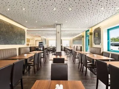 Hotel Amedia Express Prague, Trademark Collection By Wyndham Prag
