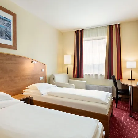 Hotel Amedia Express Prague, Trademark Collection By Wyndham