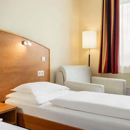 Amedia Express Prague, Trademark Collection By Wyndham Hotel Prag