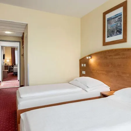 Amedia Express Prague, Trademark Collection By Wyndham Szálloda 3*
