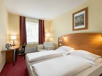 Amedia Express Prague, Trademark Collection By Wyndham Szálloda 3*