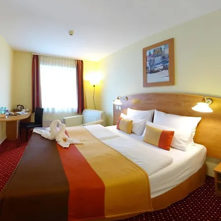 Amedia Express Prague, Trademark Collection By Wyndham 3*