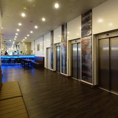 Amedia Express Prague, Trademark Collection By Wyndham Otel 3*