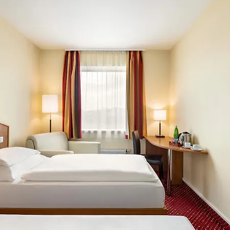 Otel Amedia Express Prague, Trademark Collection By Wyndham