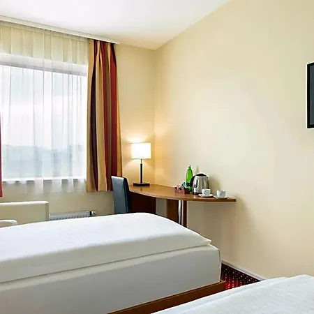 Amedia Express Prague, Trademark Collection By Wyndham 3*