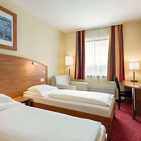 Hotell Amedia Express Prague, Trademark Collection By Wyndham 3*