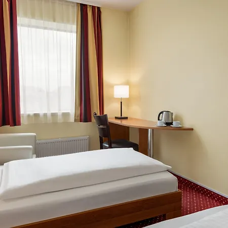Amedia Express Prague, Trademark Collection By Wyndham Hotel 3*