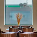 Amedia Express Prague, Trademark Collection By Wyndham 3* プラハ