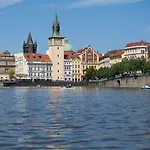 Amedia Express Prague, Trademark Collection By Wyndham ホテル プラハ