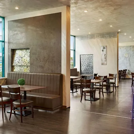 Hotel Amedia Express Prague, Trademark Collection By Wyndham 3*