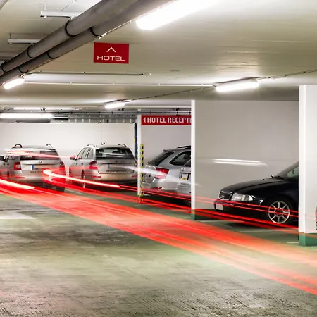Amedia Express Prague, Trademark Collection By Wyndham 3* Praga