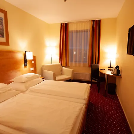 Amedia Express Prague, Trademark Collection By Wyndham 3* Praga